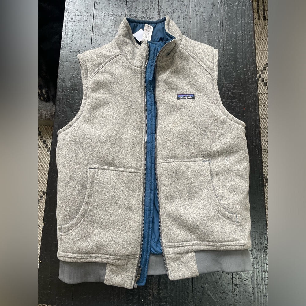 Patagonia insulated better sweater vest gray and blue size medium